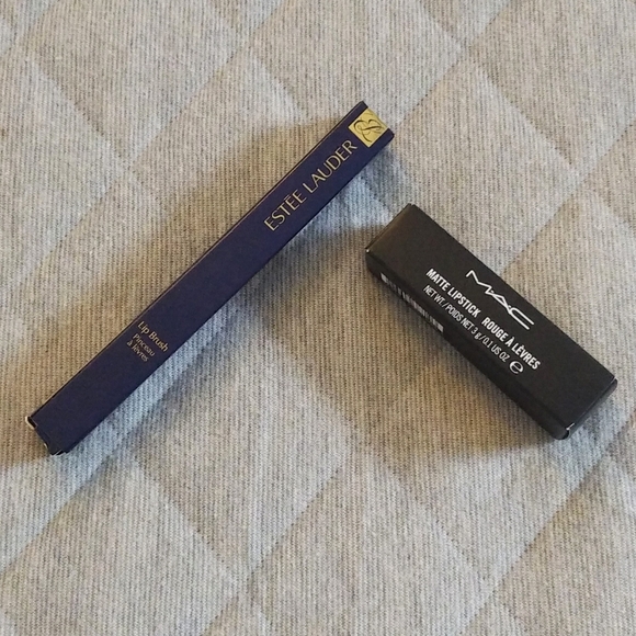 ✨️HP✨️ Beauty💋 Bundle - MAC and Estee Lauder - Picture 5 of 14